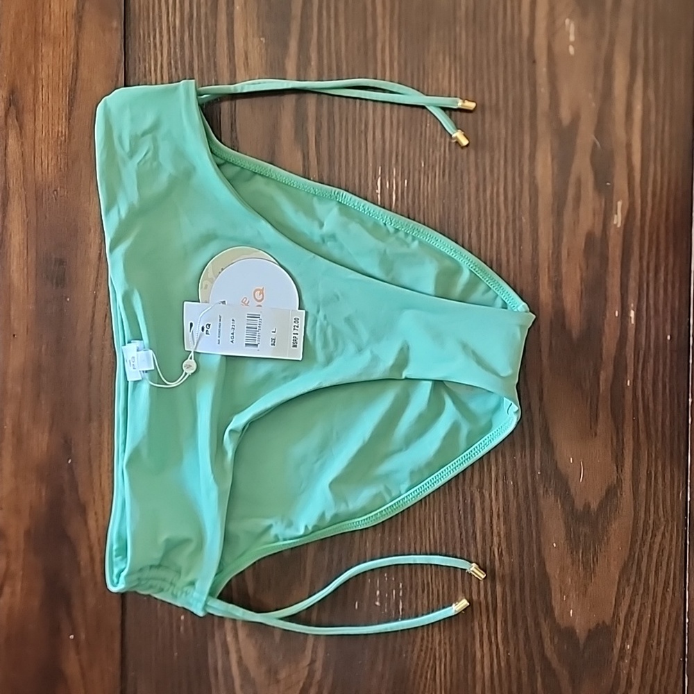 🆕 PQ Swim Ruched High Waisted bikini bottoms in Agave size L
